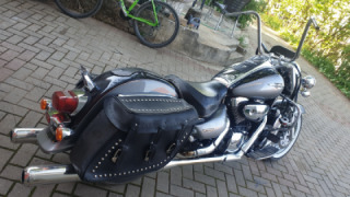 Suzuki Boulevard C90 - 1500