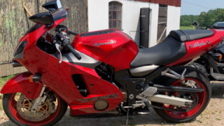 Kawasaki Ninja ZX-12R