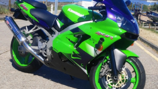 Kawasaki Ninja ZX-9R