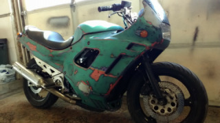 Suzuki GSX 750 Katana