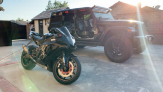 Yamaha YZF R1 - Bignasty