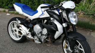 MV Agusta Brutale - Brutale 800 Italia