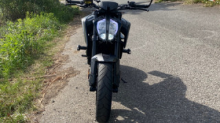 KTM Duke 790