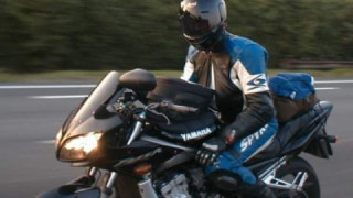 Yamaha FZ1 Fazer - dLips