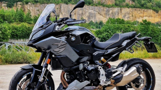 BMW F 900 R - Alexia