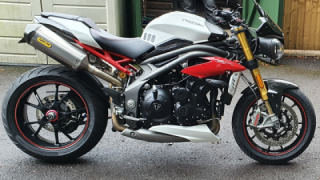 Triumph Speed Triple S/R