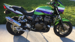 Kawasaki ZR-X 1200R