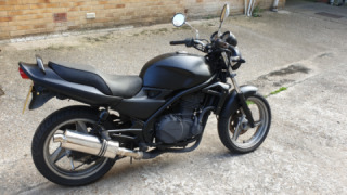 Kawasaki ER 5