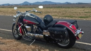 Suzuki Boulevard C109R - Scarlett
