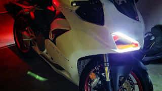 Ducati Panigale V2