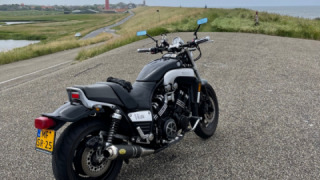 Yamaha V-MAX - The Legend