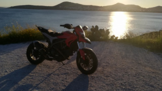 Ducati Hyperstrada - HYPER