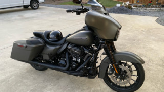 Harley-Davidson Street Glide - Street Glide