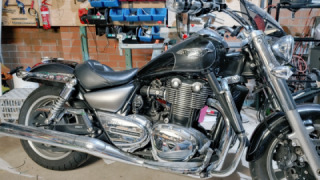 Triumph Thunderbird Commander