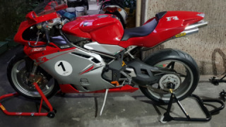 MV Agusta F4