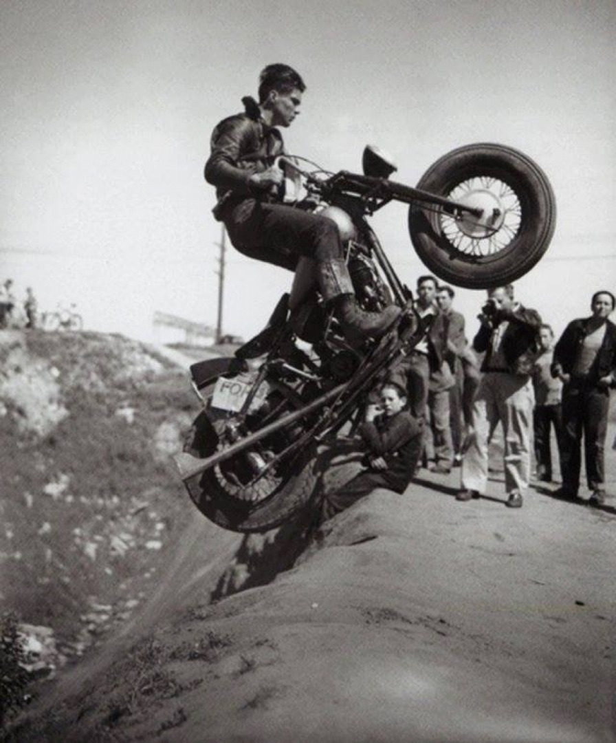 Riding a flying Indian, Los Angeles 1949