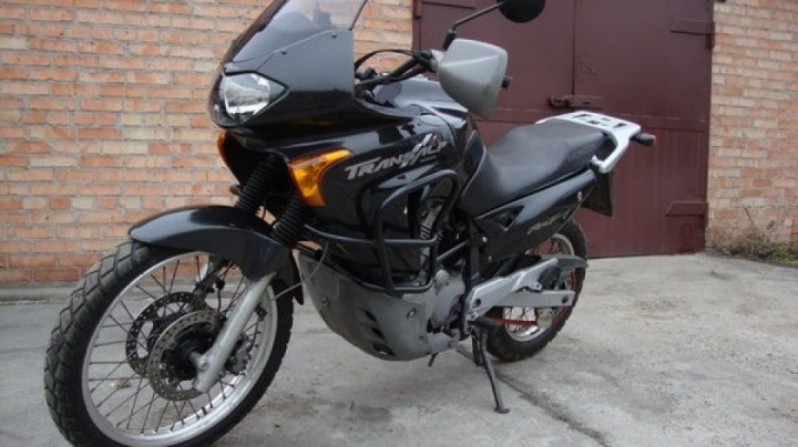??Crash bars for Honda Transalp XL650
