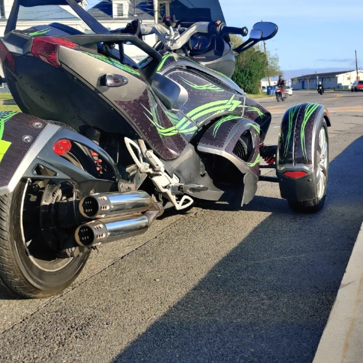 Custom can am Spyder
