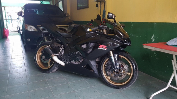 My gixxer