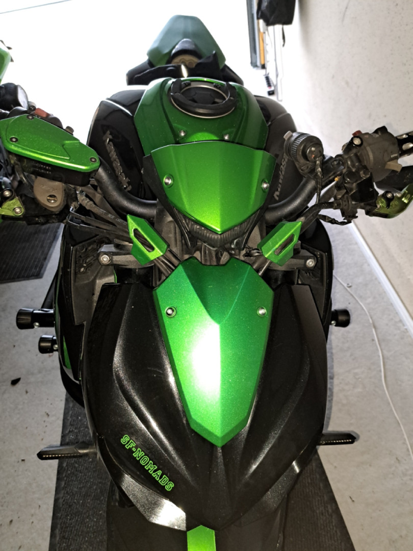 Paint in green