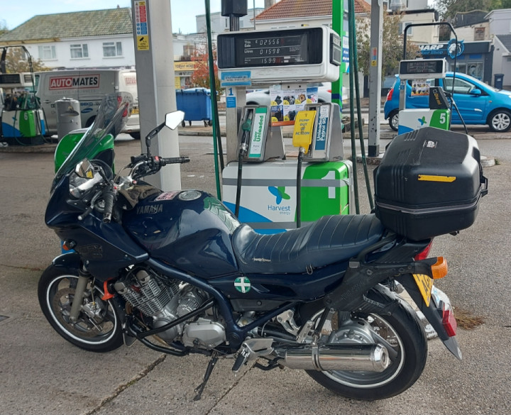 Yamaha Diversion xj900s ride out