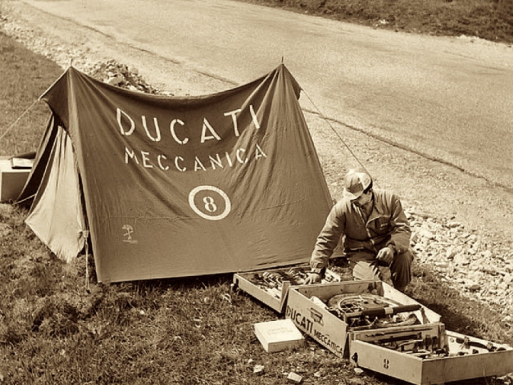 Ducati pit stop evolution