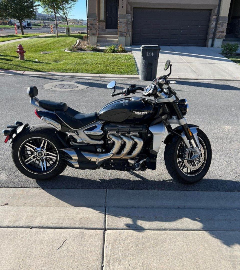 Triumph Rocket 3 the world's biggest production bike at 2500cc