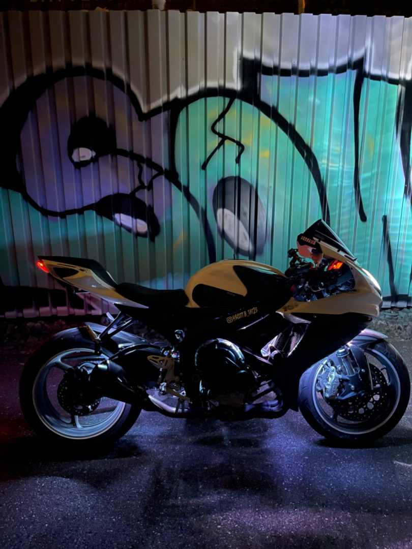I get the best shots when I’m out here exploring Philly late nights.
