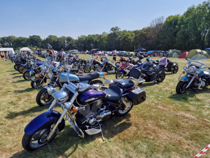 Moto camping time