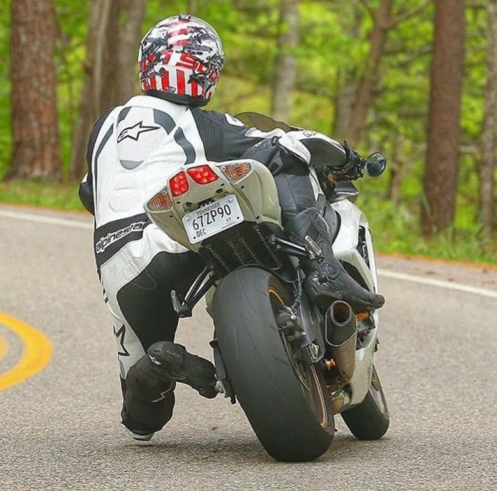 “Yeah I can get my knee down” ?