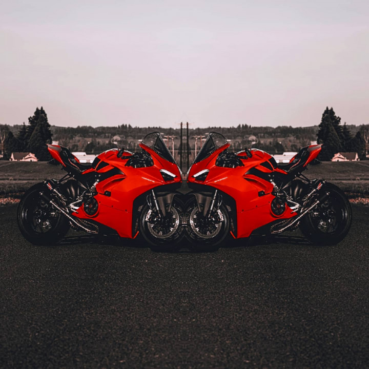 Seeing Double... IG@ coolin_with_jay