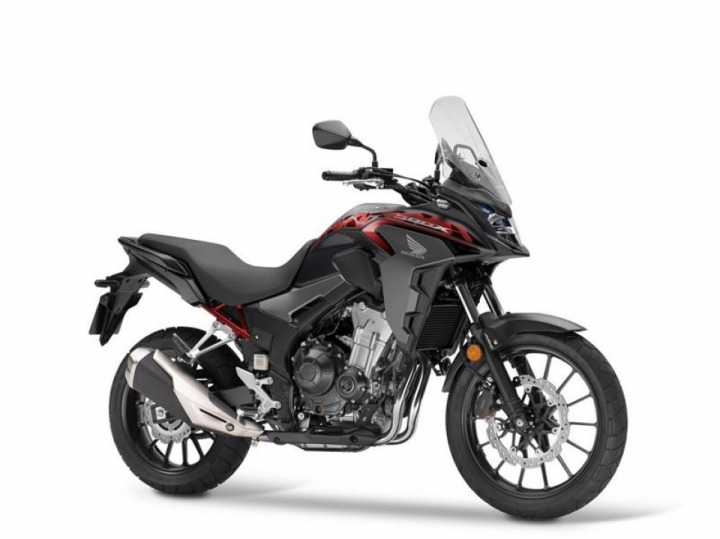 Which one of those colors would you choose? #black #white or #red