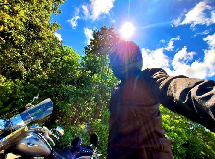 Yesterday I took a solo Ride, & I had a good session with my Helmet the Therapist ?