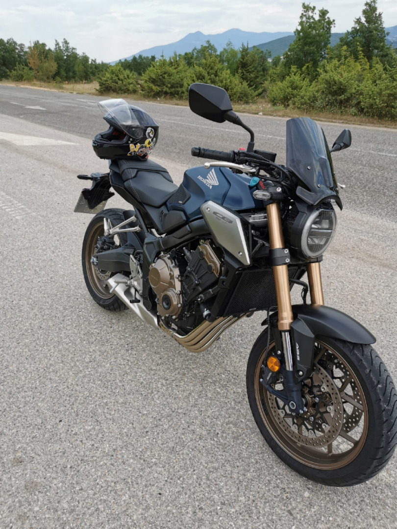 New windshield and new tank grips installed and already tested???..works perfect??