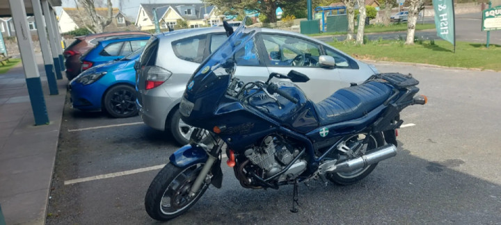 Out on my D9 today for about 17mls. It's Good to give it a run in the sunshine.