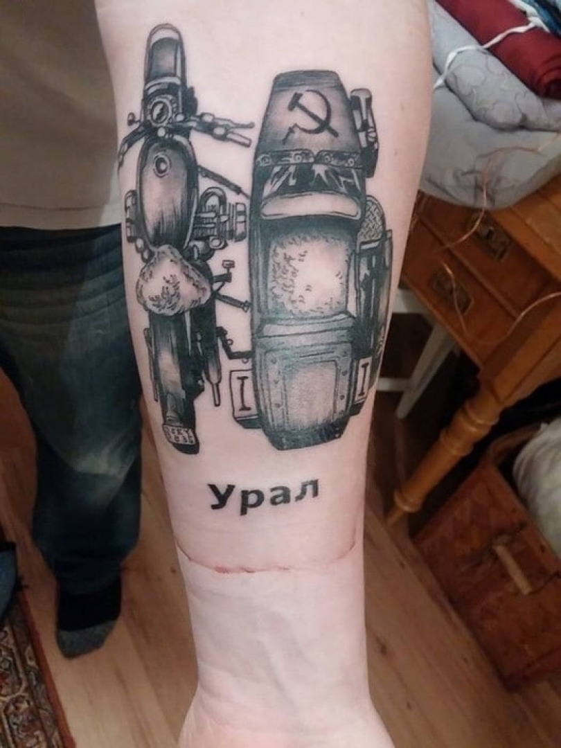 Who has moto tattoos? Ural tattoo