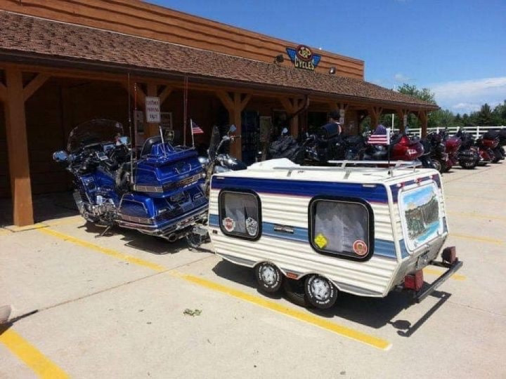 Wow now thats a trailer i would run