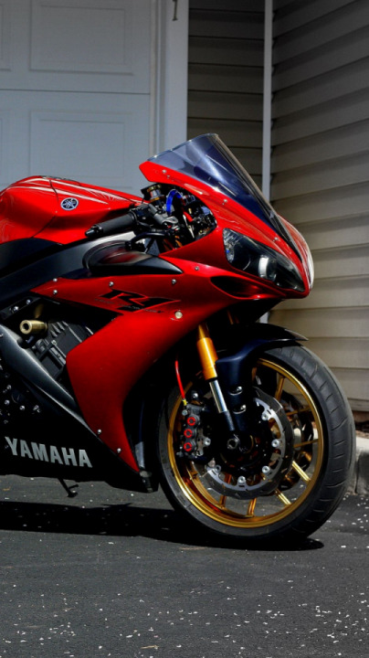 Show me your bike in comments ?