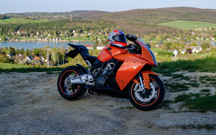 Orange ??