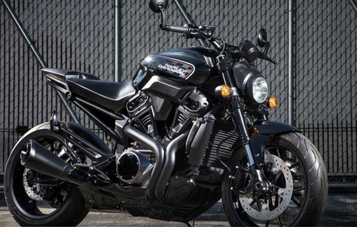 So the Sportster is officially retired, and it's made room for the new generation!