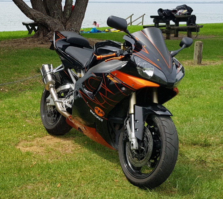 R1M