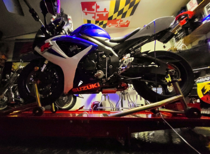 Little Cleaning to the buddy & Soul, gotta keep the Lady Happy & in love with me ??