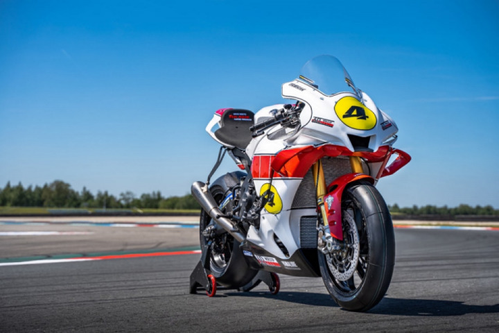 Yamaha YZF-R1 World GP 60th Anniversary Edition