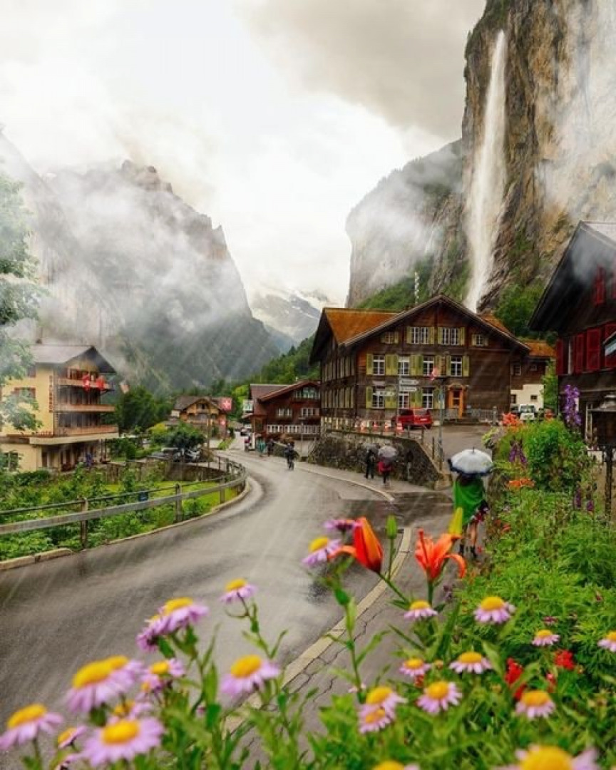 Show me the most beautiful places where you ridden