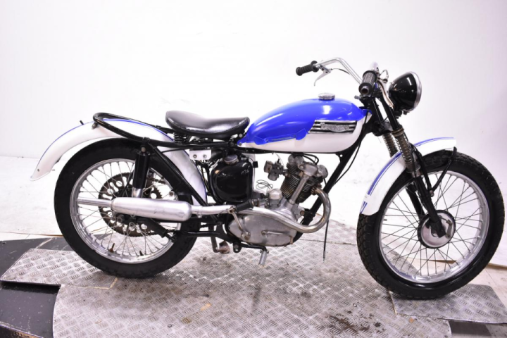 Welcome to my Triumph 'Black' Tiger Cub Rebuild