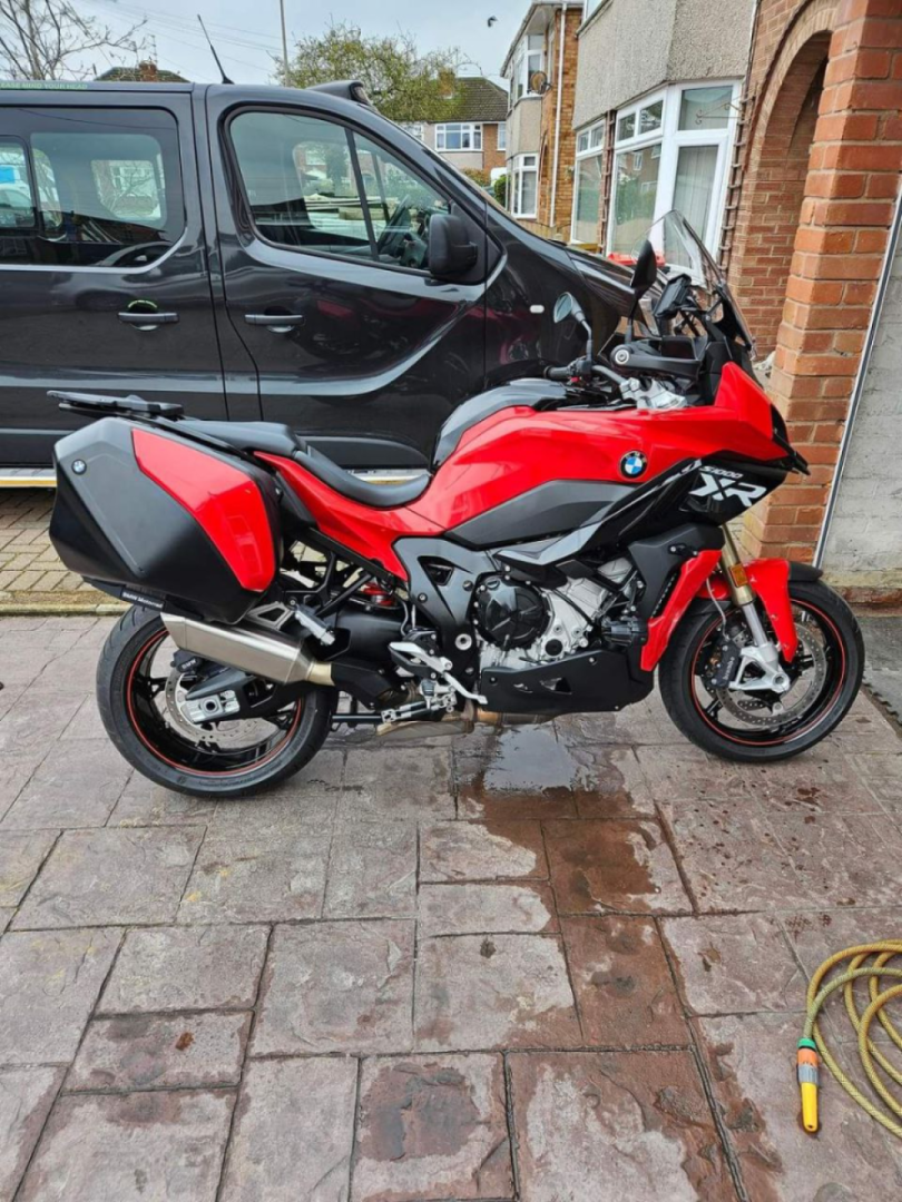 Great bike for spring/summer, thanks to my friends and the dealer for helping me find it