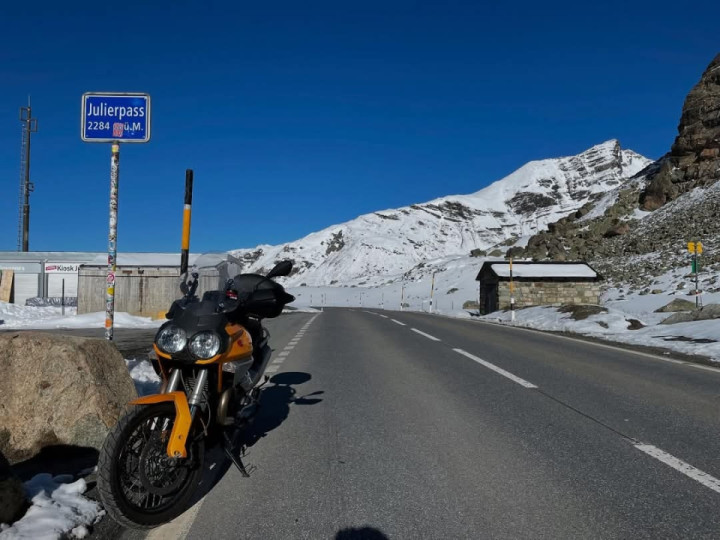 Greetings from "Passo Giulia"