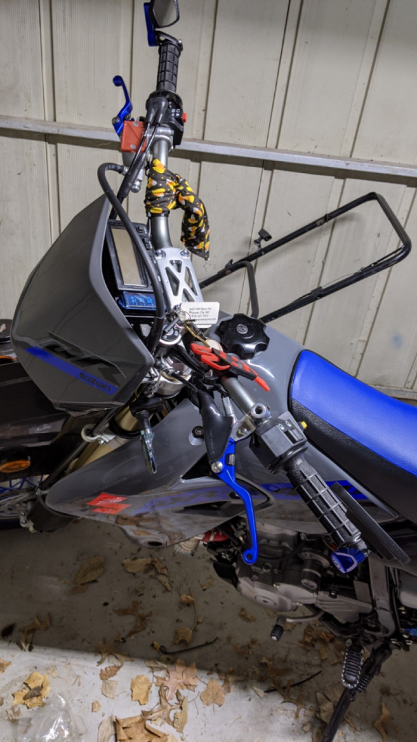 This is my Suzuki DRZ400SM, anyone from Topeka ??