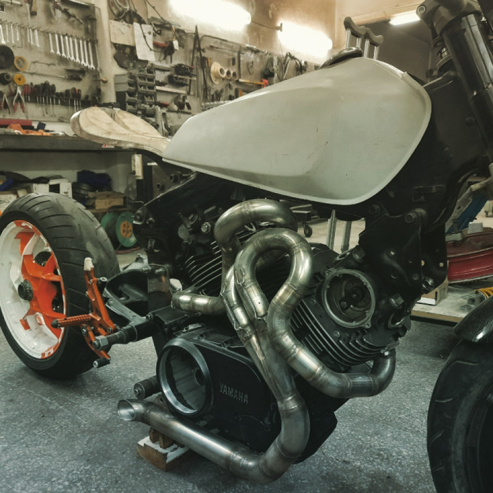 XV 750 CAFE
