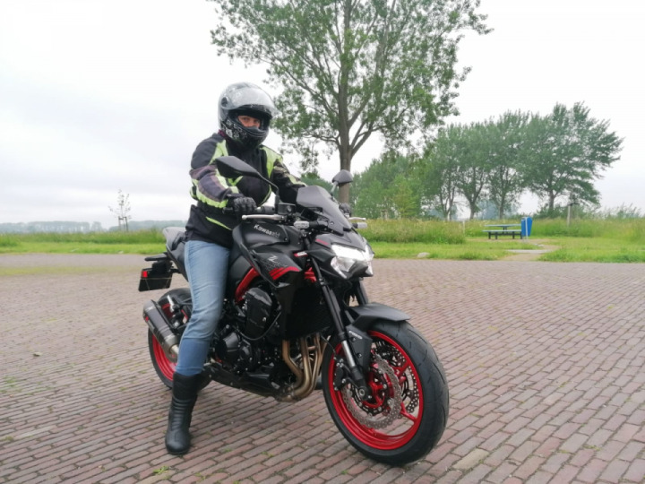 Tested the Kawasaki Z900!